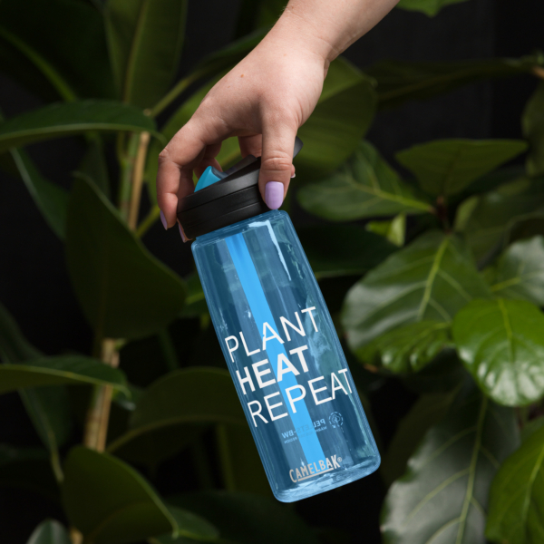 Sports Water Bottle Blue Front 674b17ede1b3f.jpg